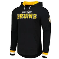 T-shirt à capuche manches longues et légendaire des Bruins de Boston noir Mitchell & Ness pour hommes