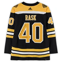 Maillot adidas authentique noir dédicacé des Bruins de Boston par Tuukka Rask avec inscriptions multiples