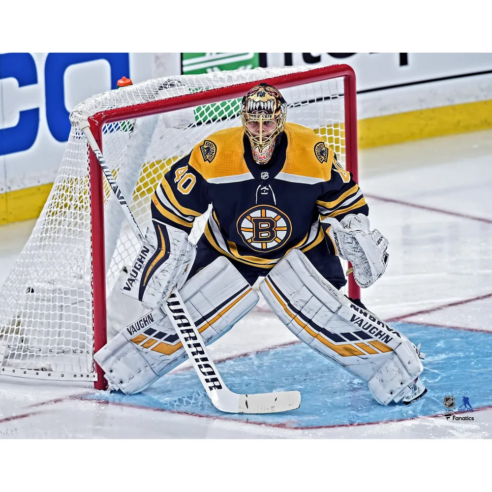 David Pastrnak Boston Bruins Fanatics Authentic Deluxe Tall Hockey Puck Case