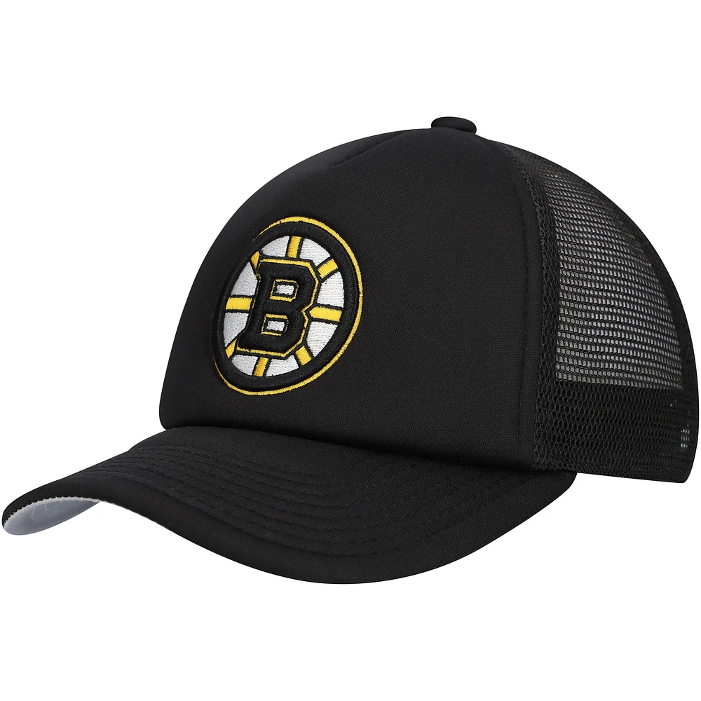 Youth Mitchell & Ness Black Boston Bruins Core Trucker Adjustable Hat