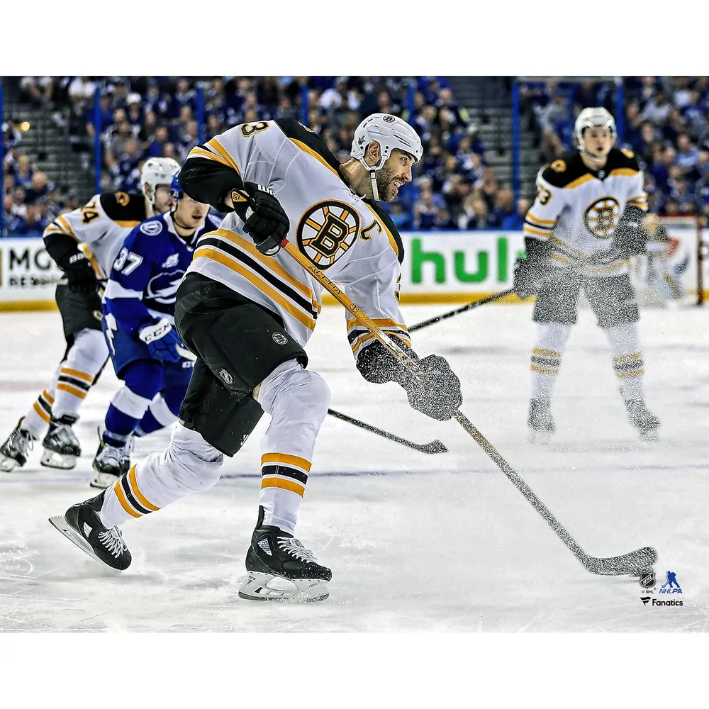 Lids Zdeno Chara Boston Bruins Fanatics Authentic Unsigned Alternate Jersey  Skating Photograph