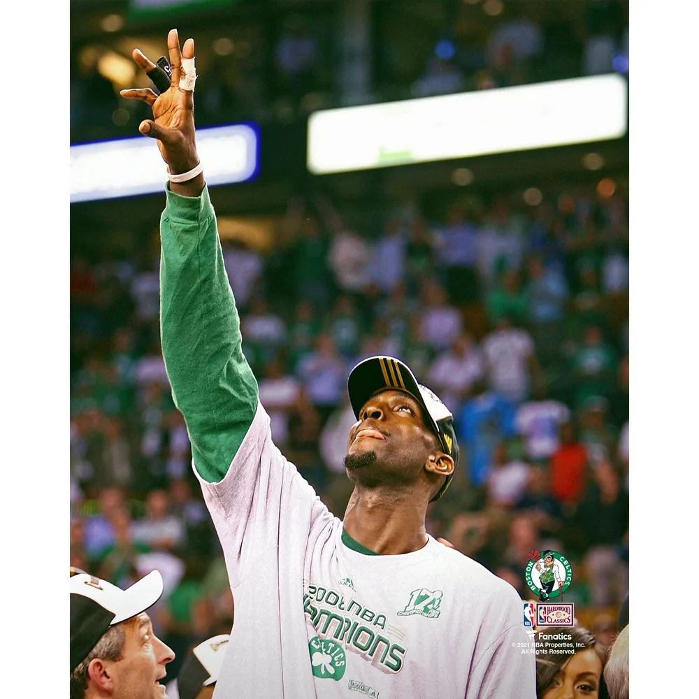 Kevin Garnett & Paul Pierce Boston Celtics Unsigned Hardwood Classics 2008  Media Day Portrait Photograph