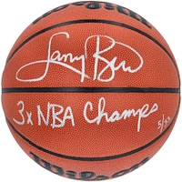 Ballon de basket-ball d'intérieur/extérieur Wilson Authentic Series autographié par Larry Bird Boston Celtics avec inscription « 3x NBA Champs » - Édition limitée à 33 exemplaires