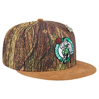 Pin snapback 9FIFTY Victory Grove Forest de Boston Celtics de New Era pour homme