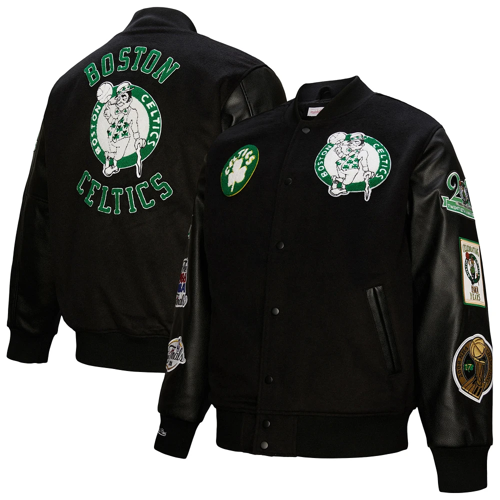 Veste universitaire à boutons-pression complète de la collection Hardwood Classics Blackout Boston Celtics Mitchell & Ness pour homme