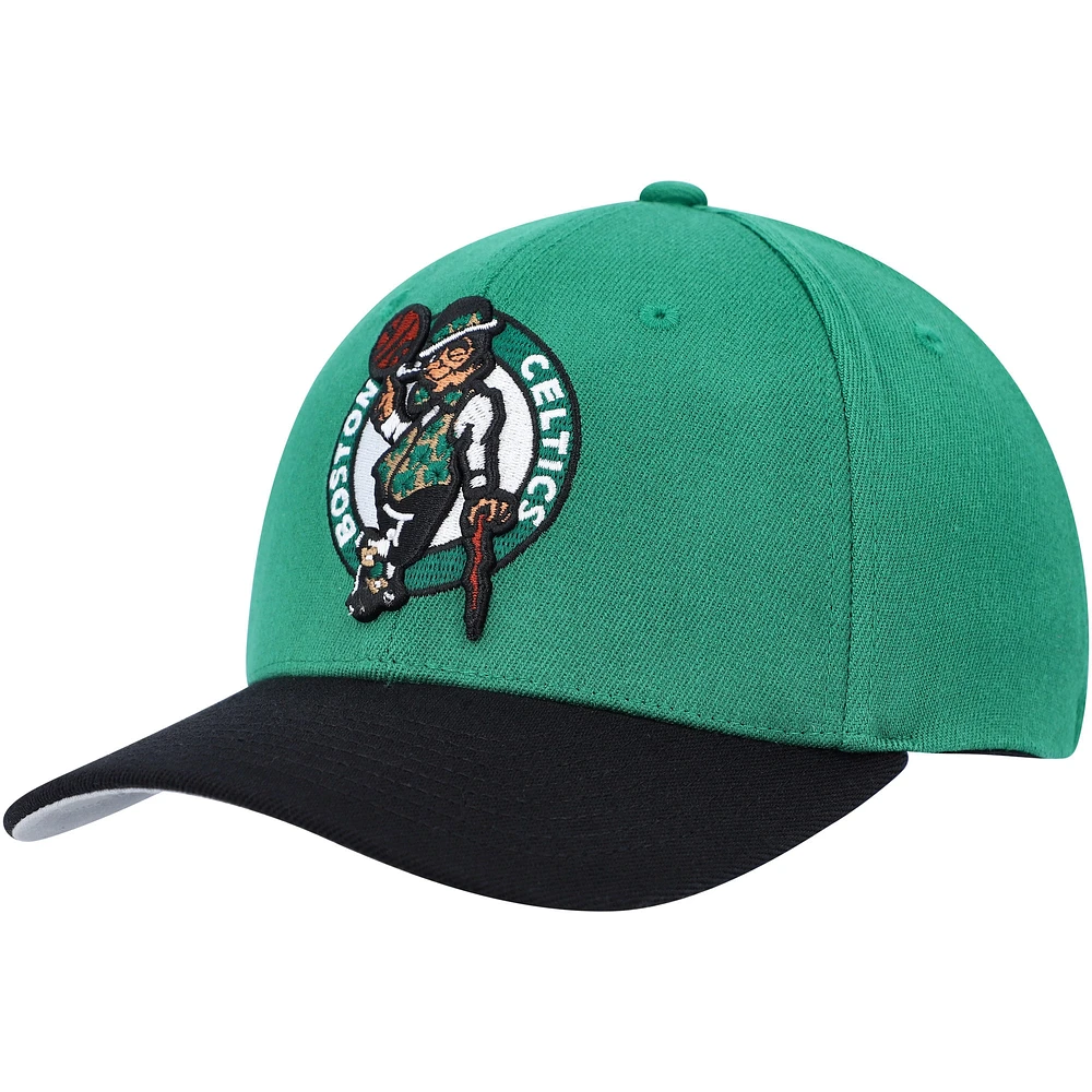 Casquette pour homme Mitchell & Ness Kelly Green/Black Boston Celtics MVP Team Two-Tone 2.0 Stretch Snapback