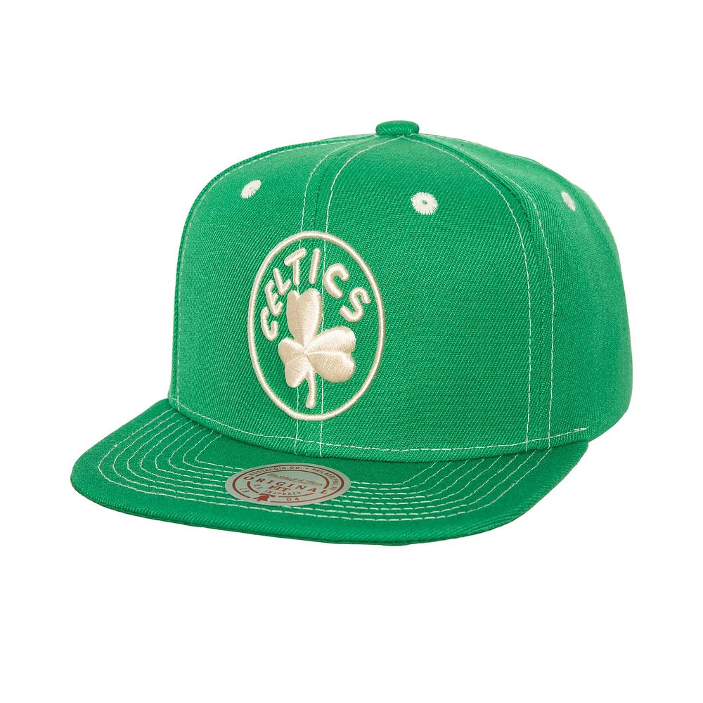 Casquette Snapback Energy Contraste Mitchell & Ness Kelly Green Boston Celtics pour hommes