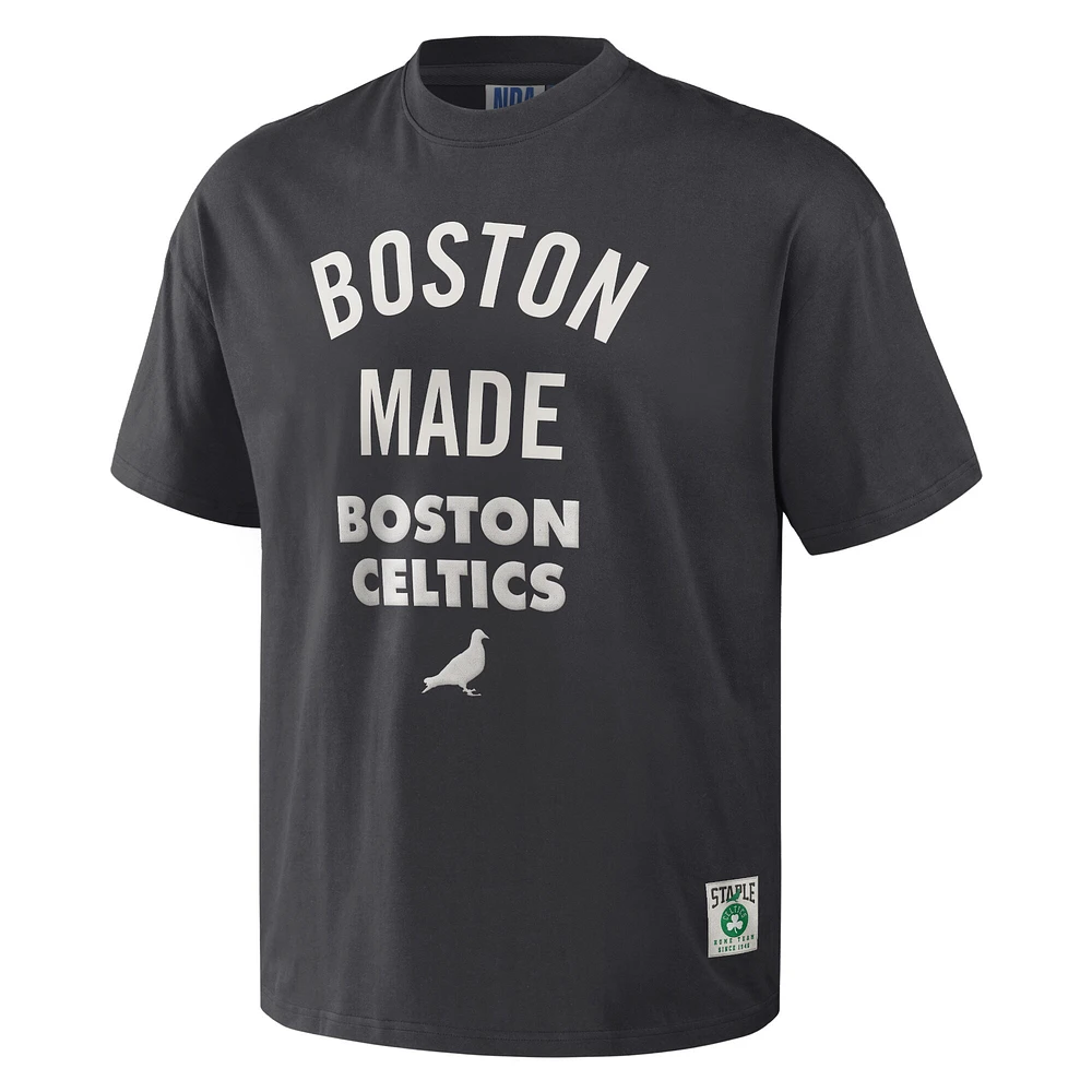 T-shirt surdimensionné épais NBA x Staple anthracite Boston Celtics pour hommes