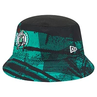 Men's New Era  Black/Kelly Green Boston Celtics Tip-Off Bucket Hat