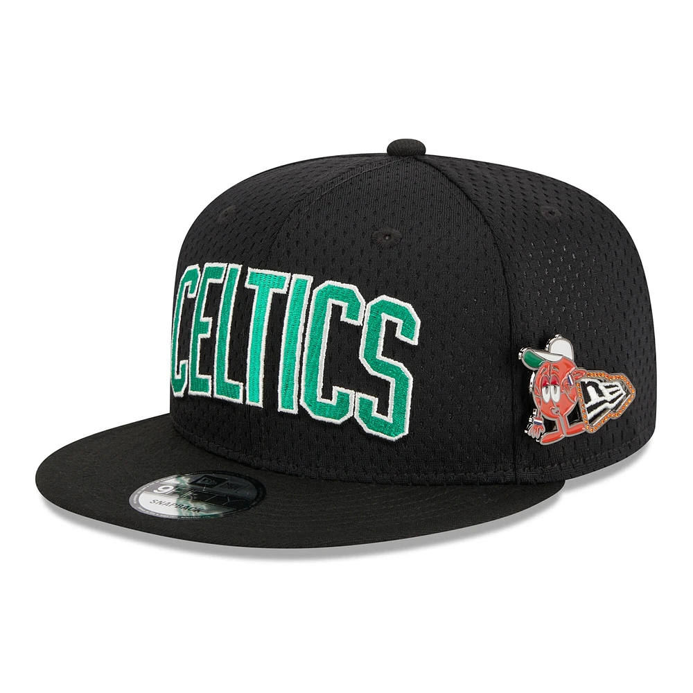 Men's New Era Black Boston Celtics Post-Up Pin Mesh 9FIFTY Snapback Hat