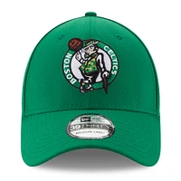 Men's New Era Kelly Green Boston Celtics 2024 NBA Finals Champions Side Patch 39THIRTY Flex Hat