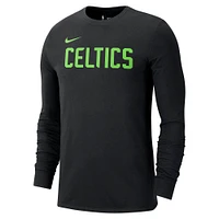 T-shirt à manches longues Nike City Edition Essential Logo Boston Celtics 2024/25 pour homme, noir