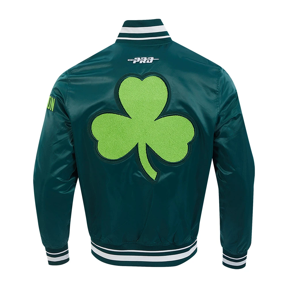 Veste à boutons-pression en satin chenille Boston Celtics City Edition 2024/25 pour homme Pro Standard Green