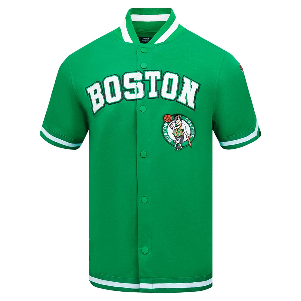 Veste d'échauffement classique à boutons-pression Pro Standard Kelly Green Boston Celtics pour hommes