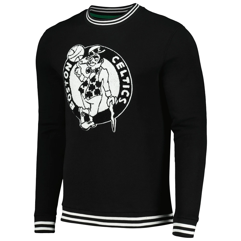 Sweat-shirt noir Stadium Essentials pour hommes des Boston Celtics Club Level