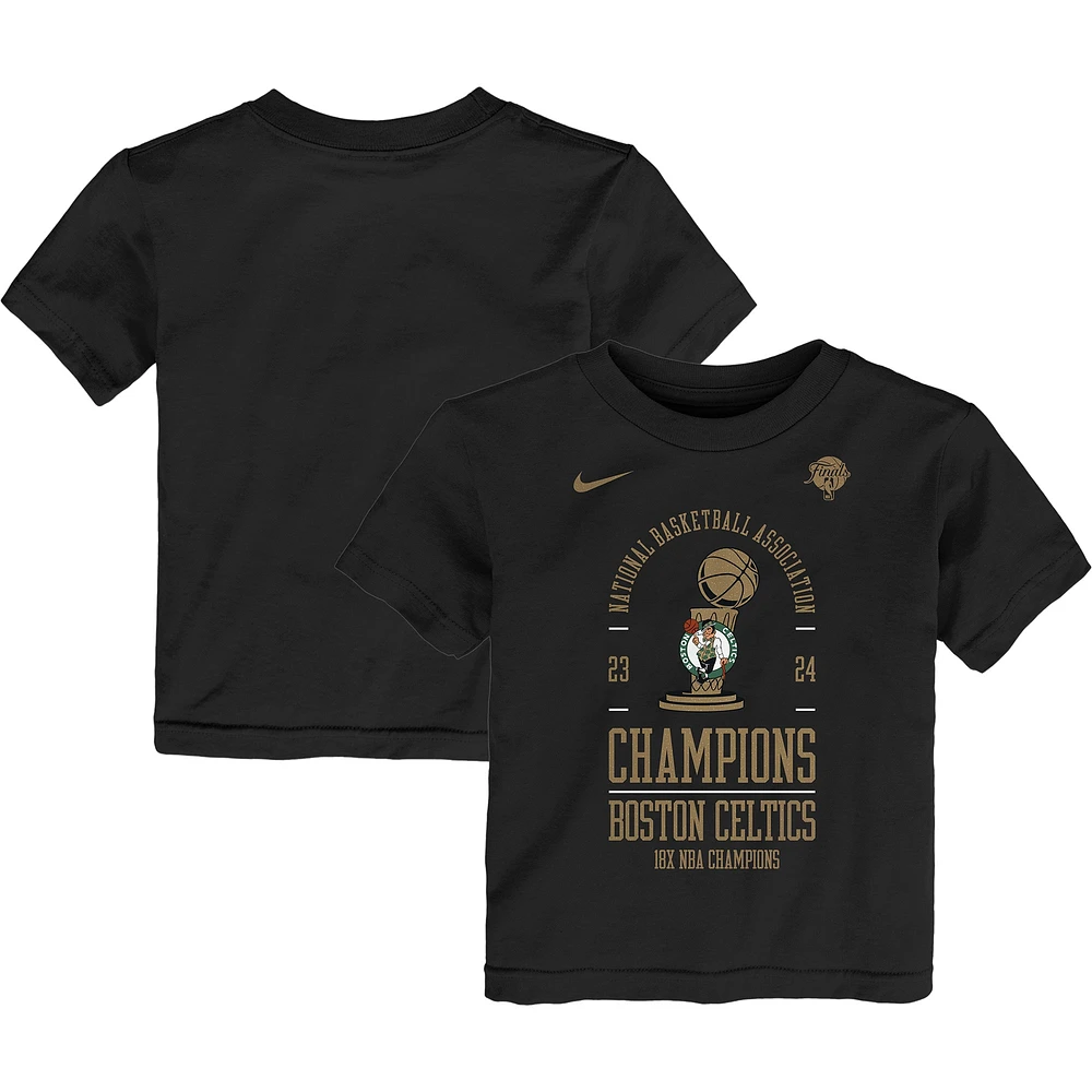 T-shirt Nike noir pour vestiaire des Boston Celtics à 18 reprises champions de la finale NBA tout-petit