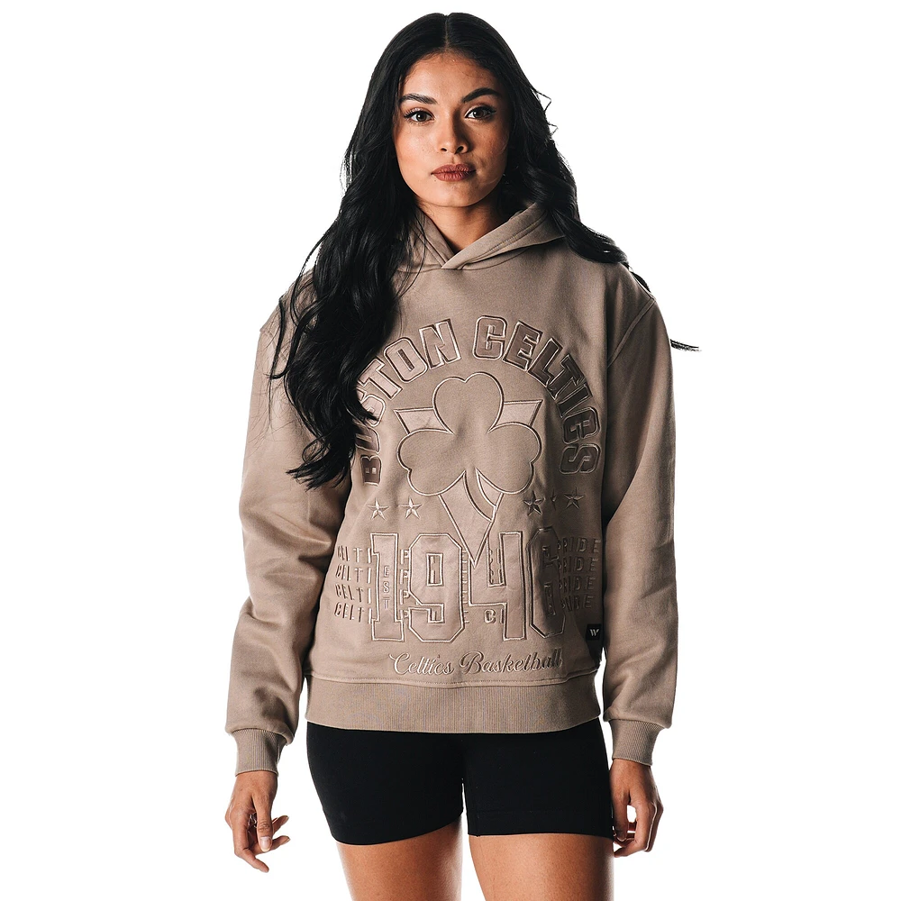 Sweat à capuche en satin gris Boston Celtics pour femme The Wild Collective