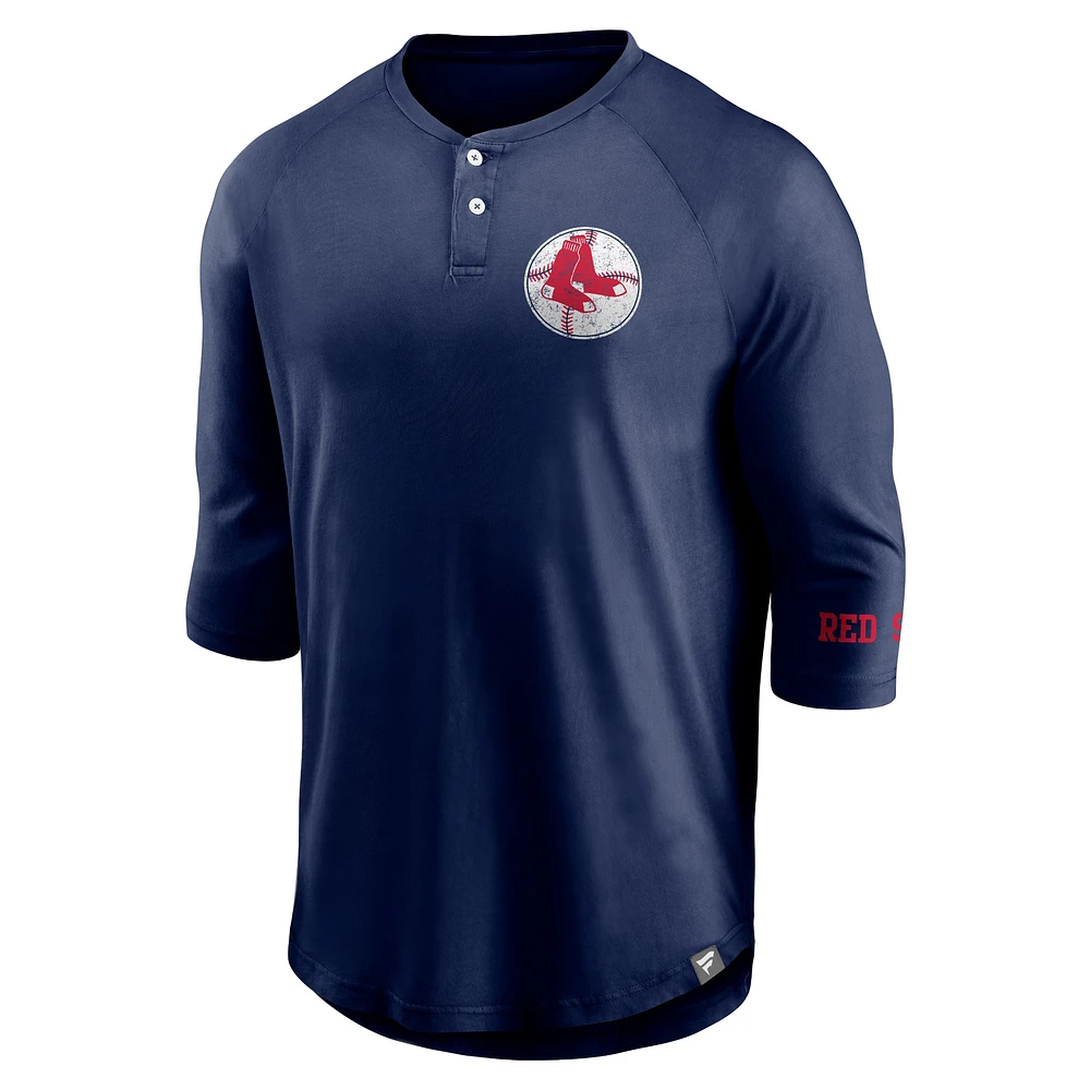 Men's Fanatics Navy Boston Red Sox Weathered & Washed 3/4 Sleeve Raglan Henley - T-Shirt