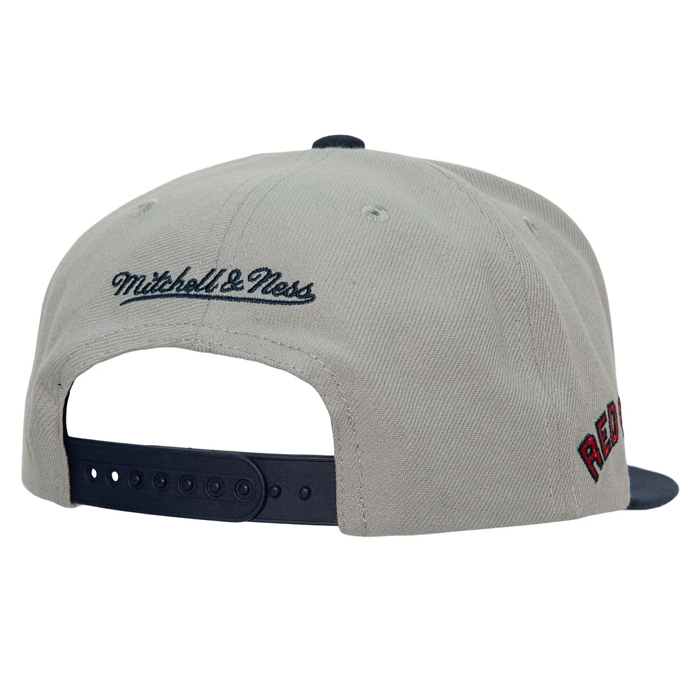 Casquette pour homme Mitchell & Ness Boston Red Sox Cooperstown Collection Away Snapback gris