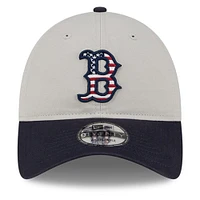 Casquette réglable New Era kaki/noir Boston Red Sox 2024 4 juillet 9TWENTY pour hommes