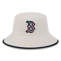 Men's New Era  Khaki Boston Red Sox 2024 Fourth of July Bucket Hat