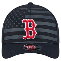 Casquette ajustable New Era 9FORTY M-Crown A-Frame bleu marine pour homme, motif drapeau américain des Red Sox de Boston