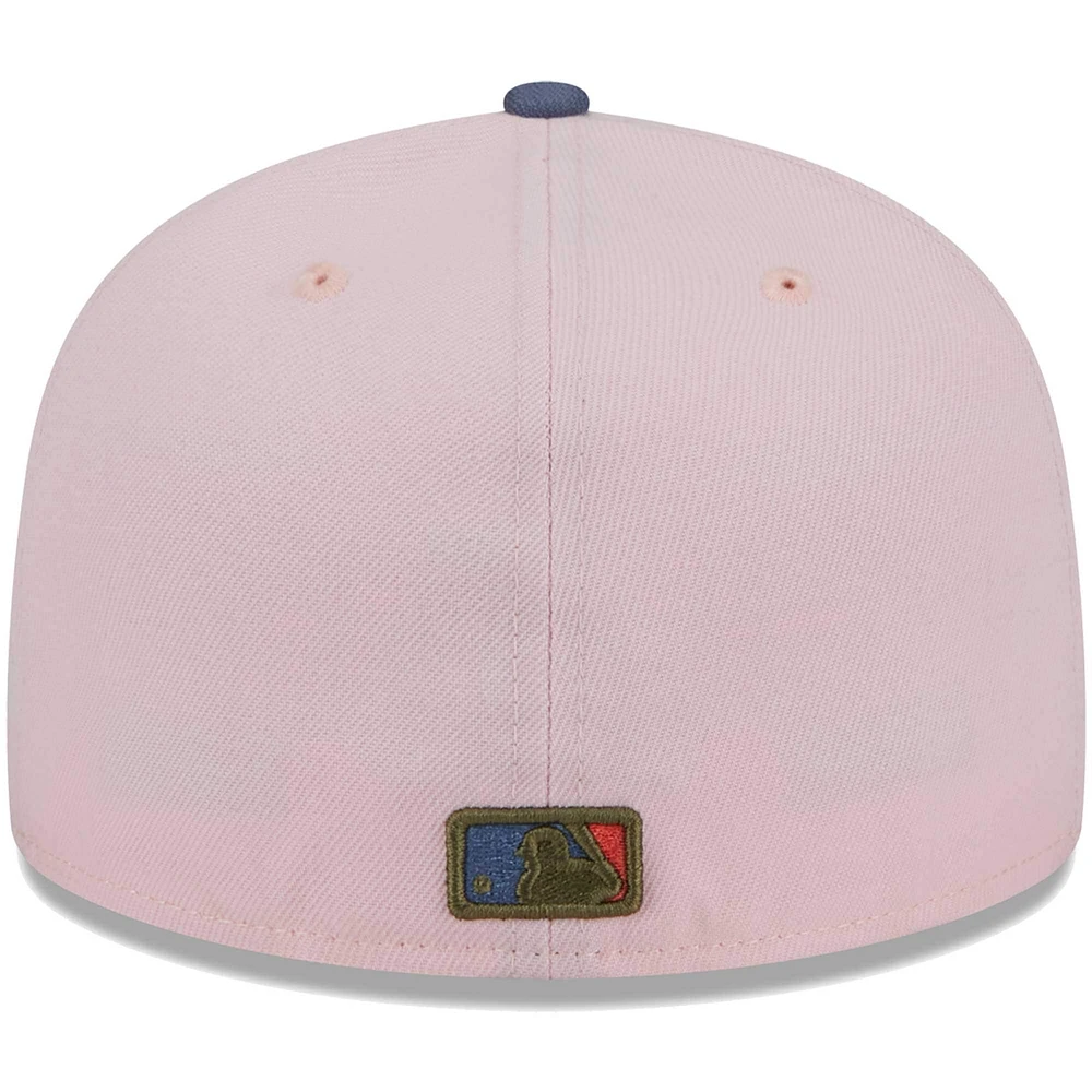 Casquette ajustée 59FIFTY avec sous-visière olive des Boston Red Sox New Era pour homme, rose/bleu