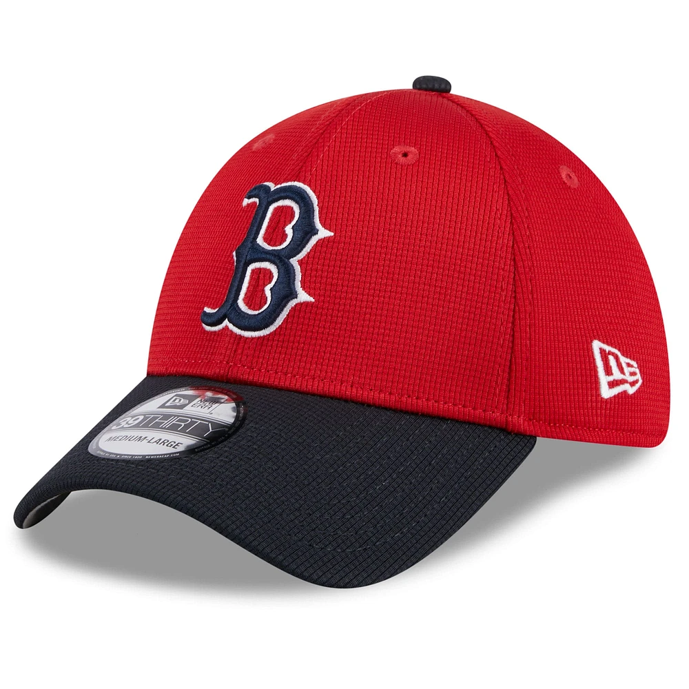 Casquette flexible 39THIRTY d'entraînement au bâton New Era des Red Sox de Boston 2024 pour hommes, rouge