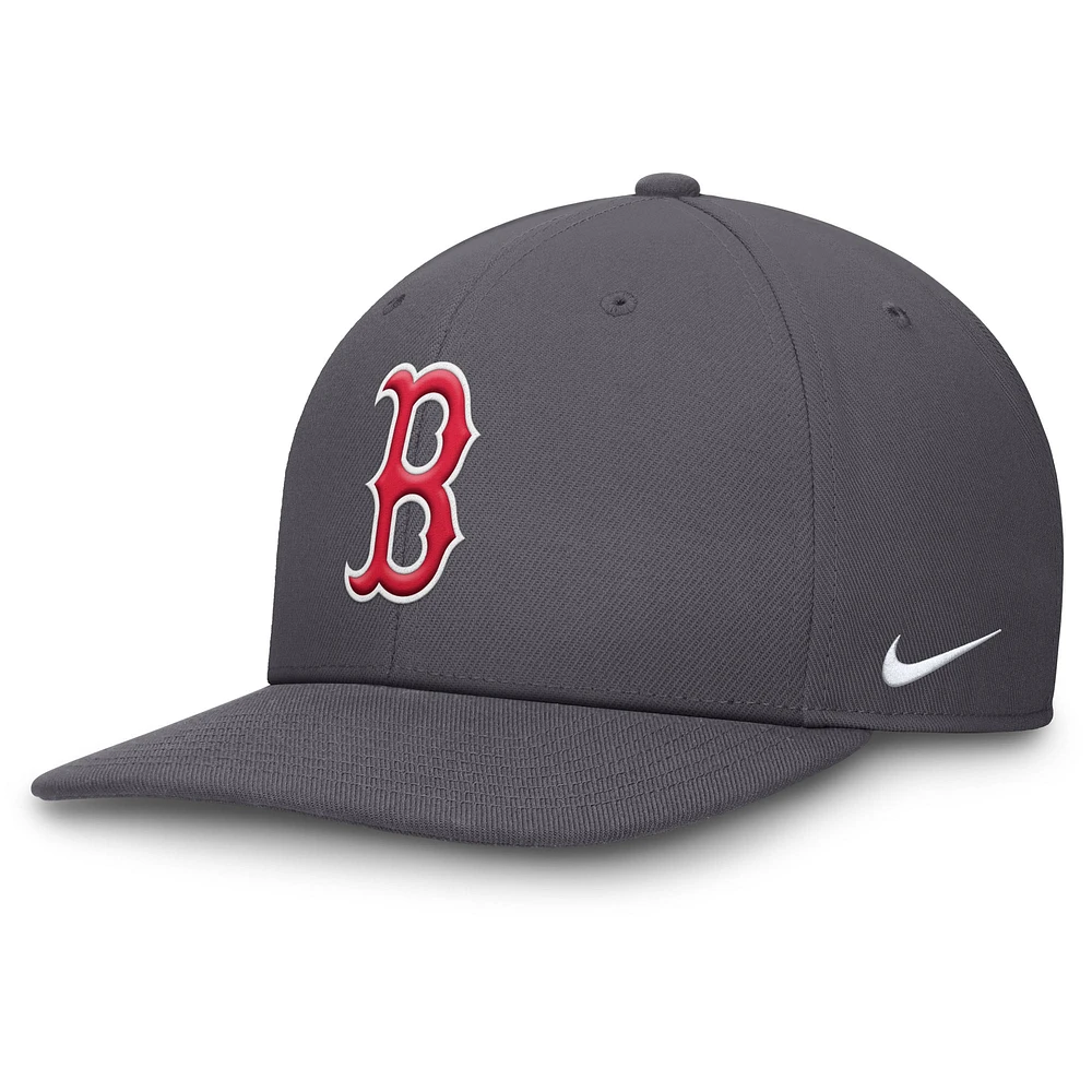 Casquette Nike Pro Performance Snapback Boston Red Sox grise pour homme