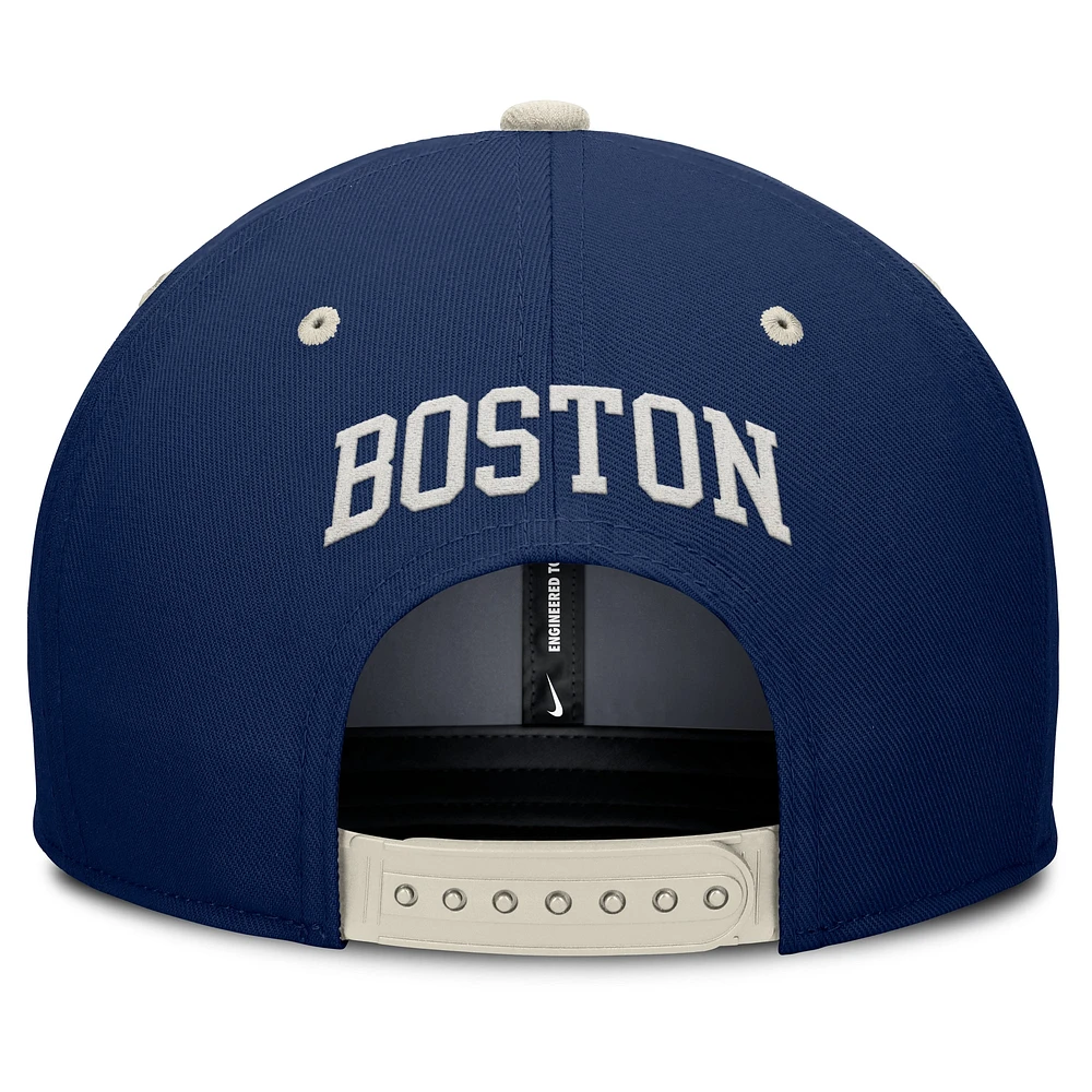 Men's Nike Navy/Cream Boston Red Sox Pro Performance Snapback Hat