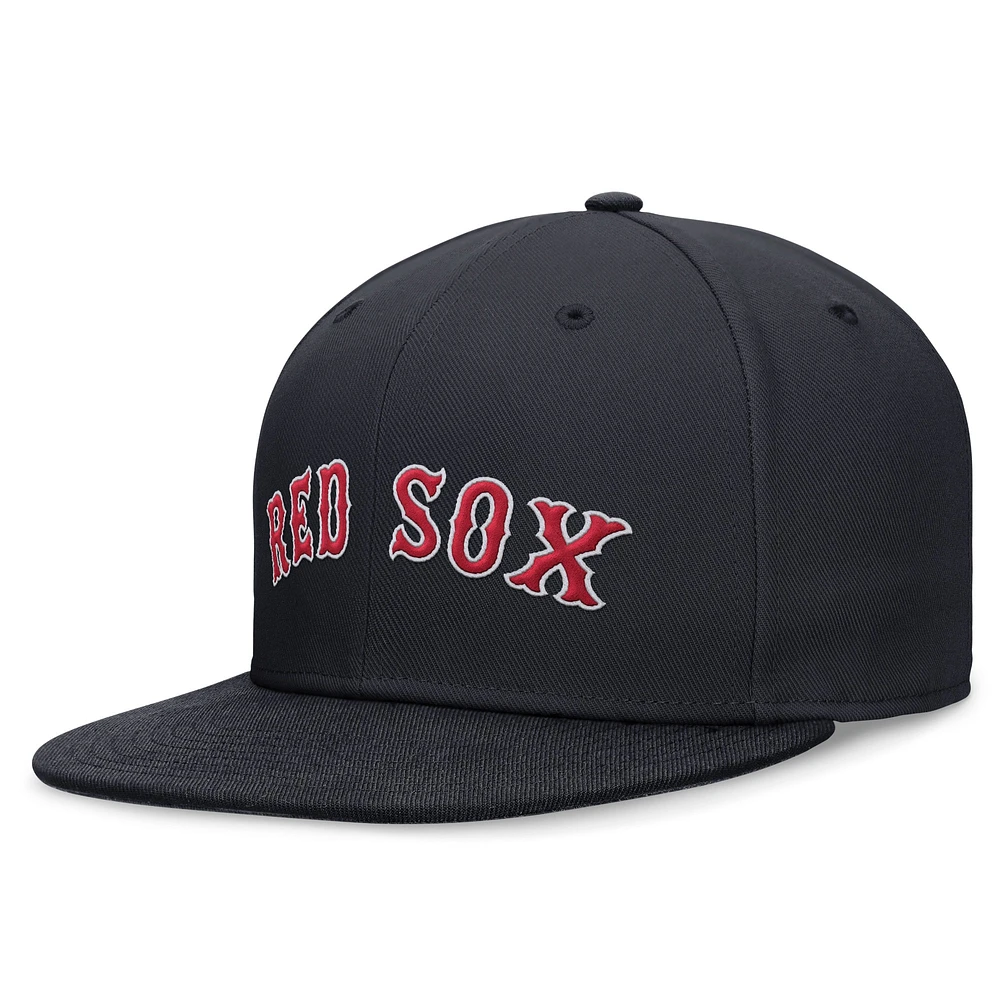 Casquette Nike Performance ajustée bleu marine Boston Red Sox pour homme