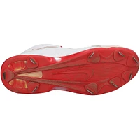 Chaussures Jordan Brand blanches/rouges dédicacées par Mookie Betts des Red Sox de Boston lors de la saison 2019 de la MLB