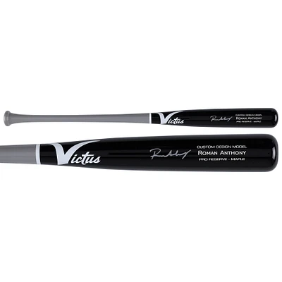 Batte Victus Game Model autographiée par Roman Anthony des Boston Red Sox