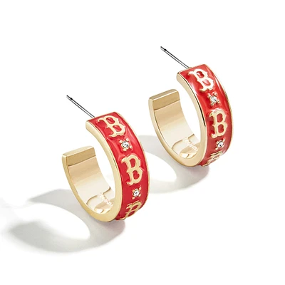 Boucles d'oreilles créoles en émail WEAR By Erin Andrews x BaubleBar des Boston Red Sox