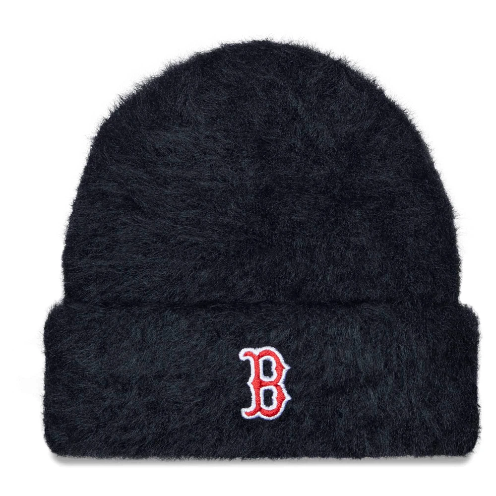 Bonnet en tricot à revers pelucheux New Era noir des Red Sox de Boston pour femme