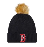 Bonnet en tricot à revers Snowy Boston Red Sox pour femme New Era bleu marine avec pompon