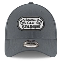 Casquette ajustable 9FORTY Stadium Clash de New Era pour homme, couleur anthracite, Bowman Gray