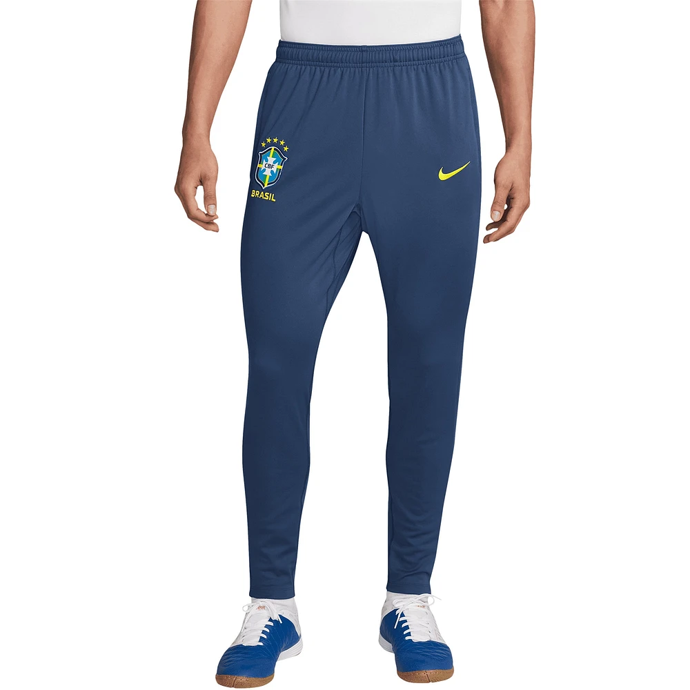 Pantalon d'entraînement Nike bleu pour homme de l'équipe nationale du Brésil 2024 Academy Pro Performance