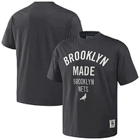 T-shirt surdimensionné épais NBA x Staple anthracite Brooklyn Nets pour hommes