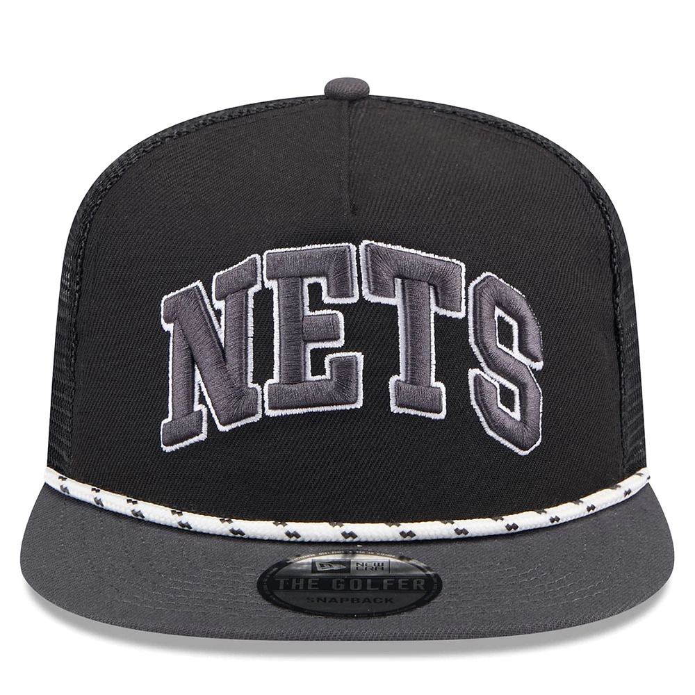 Casquette Snapback Brooklyn Nets Throwback Team Arch Golfer New Era pour hommes, noir/charbon