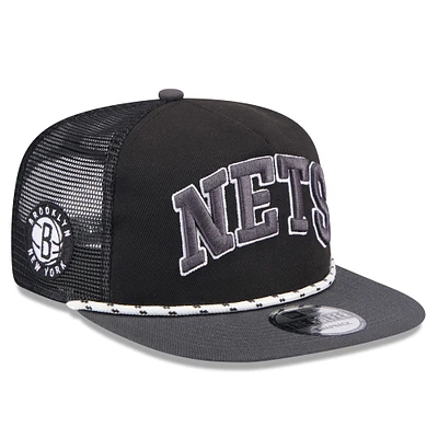 Casquette Snapback Brooklyn Nets Throwback Team Arch Golfer New Era pour hommes, noir/charbon