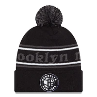 Bonnet en tricot à revers Brooklyn Nets Marquee New Era noir pour hommes avec pompon