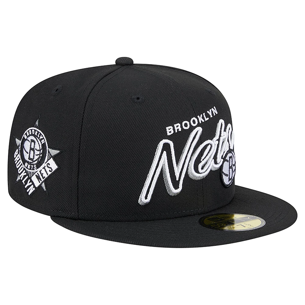 Casquette ajustée 59FIFTY Sport Night Script noire pour homme de New Era Brooklyn Nets