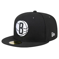 Men's New Era Black Brooklyn Nets Throwback Pennant 59FIFTY Fitted Hat