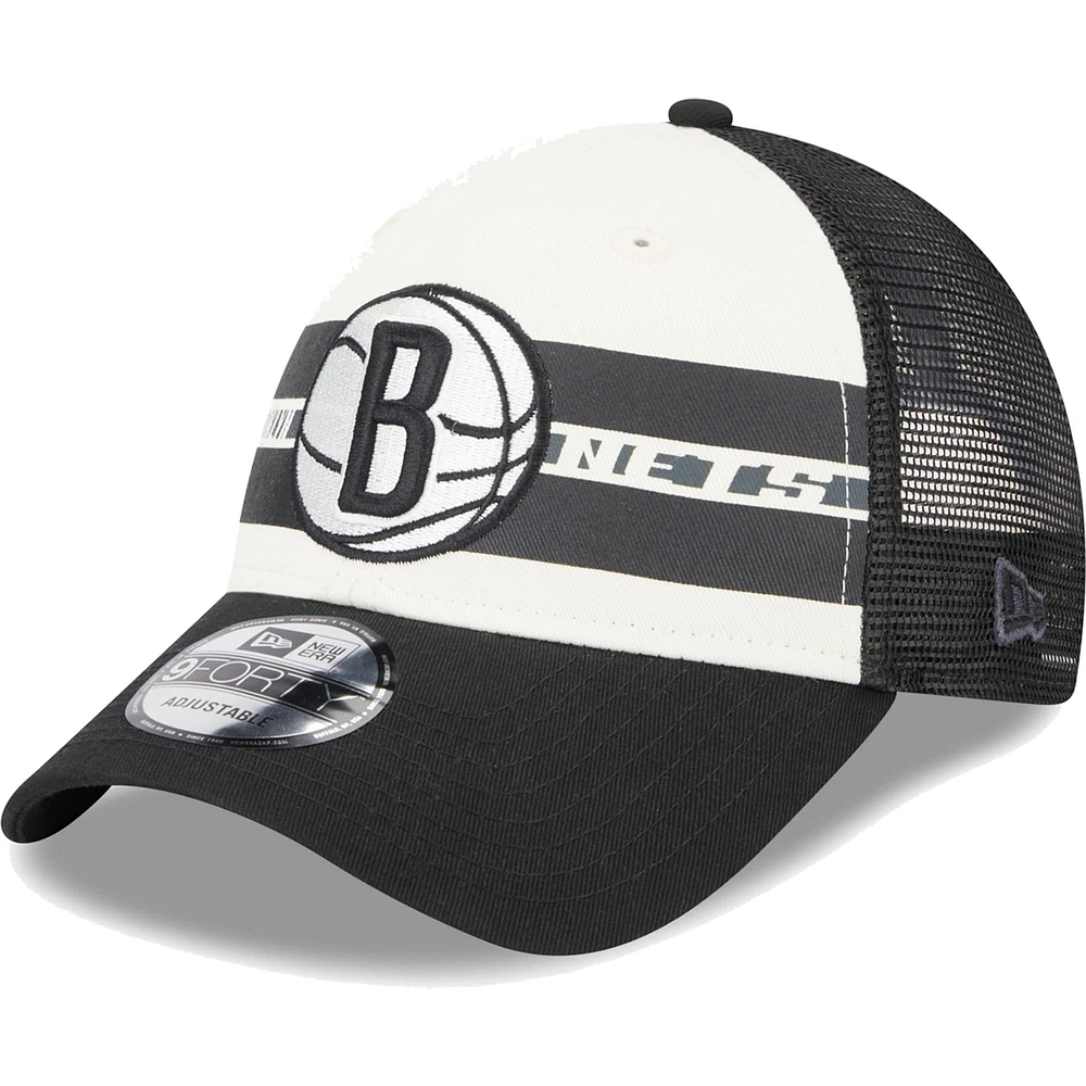 Casquette Snapback New Era Brooklyn Nets à rayures noires pour homme 9FORTY