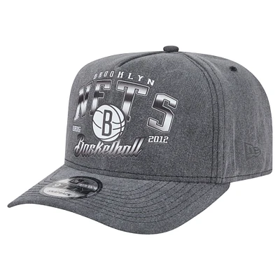 Men's New Era  Charcoal Brooklyn Nets Throwback Washed Pre-Curved 9FIFTY Snapback Hat
