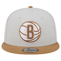 Casquette Snapback 9FIFTY 2 tons New Era crème/beige Brooklyn Nets pour hommes