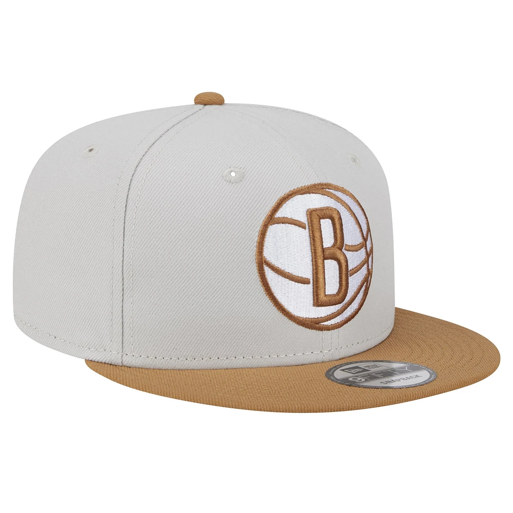 Casquette Snapback 9FIFTY 2 tons New Era crème/beige Brooklyn Nets pour hommes