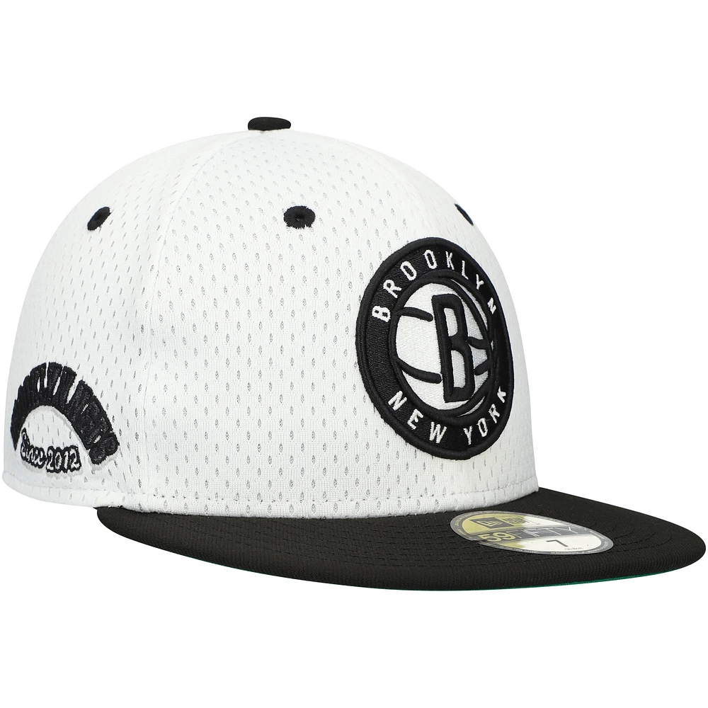 Casquette ajustée New Era Brooklyn Nets Throwback 2Tone 59FIFTY pour hommes, blanc/noir