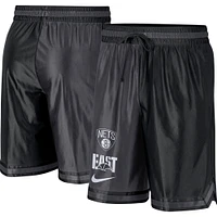 Short de performance pour homme Nike Brooklyn Nets Courtside Versus Force Split DNA Noir/Anthracite